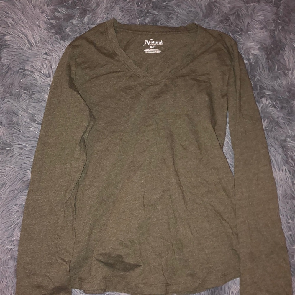 Olive long sleeve tee